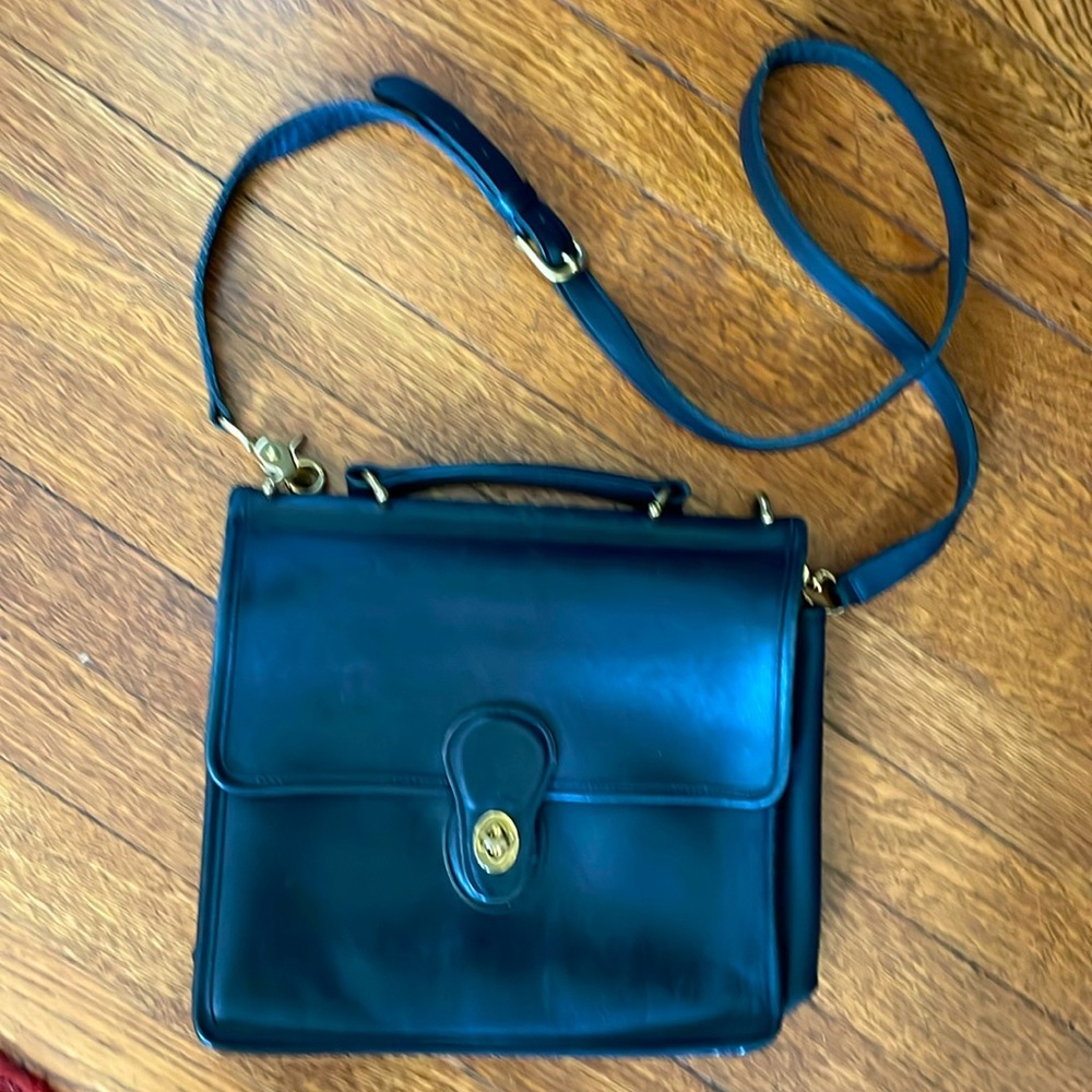 Coach Vintage Leather Willis Bag Top Handle Crossbody 9927 black Saddle.